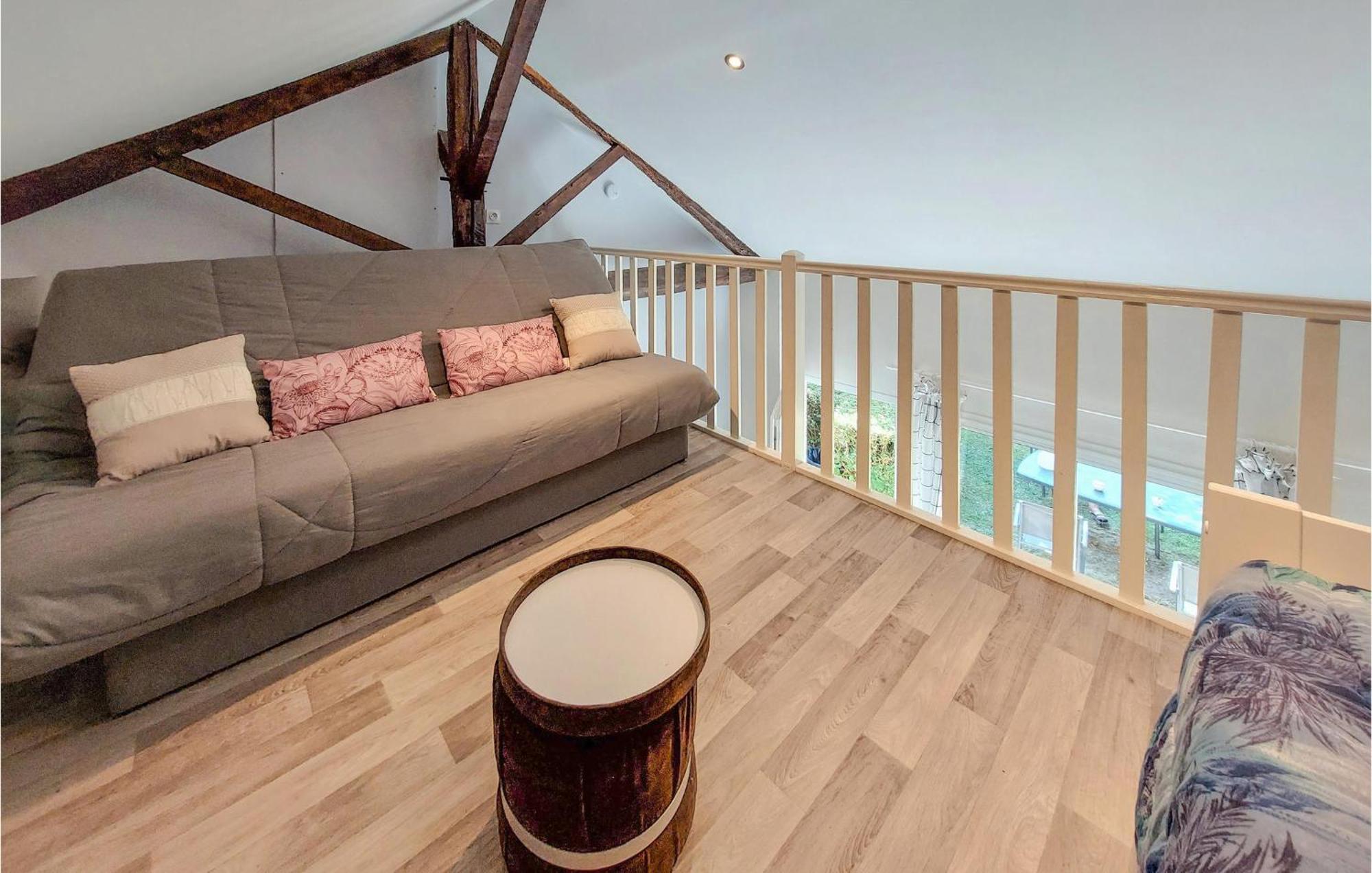 Gorgeous Home In Molinet With Wifi 外观 照片