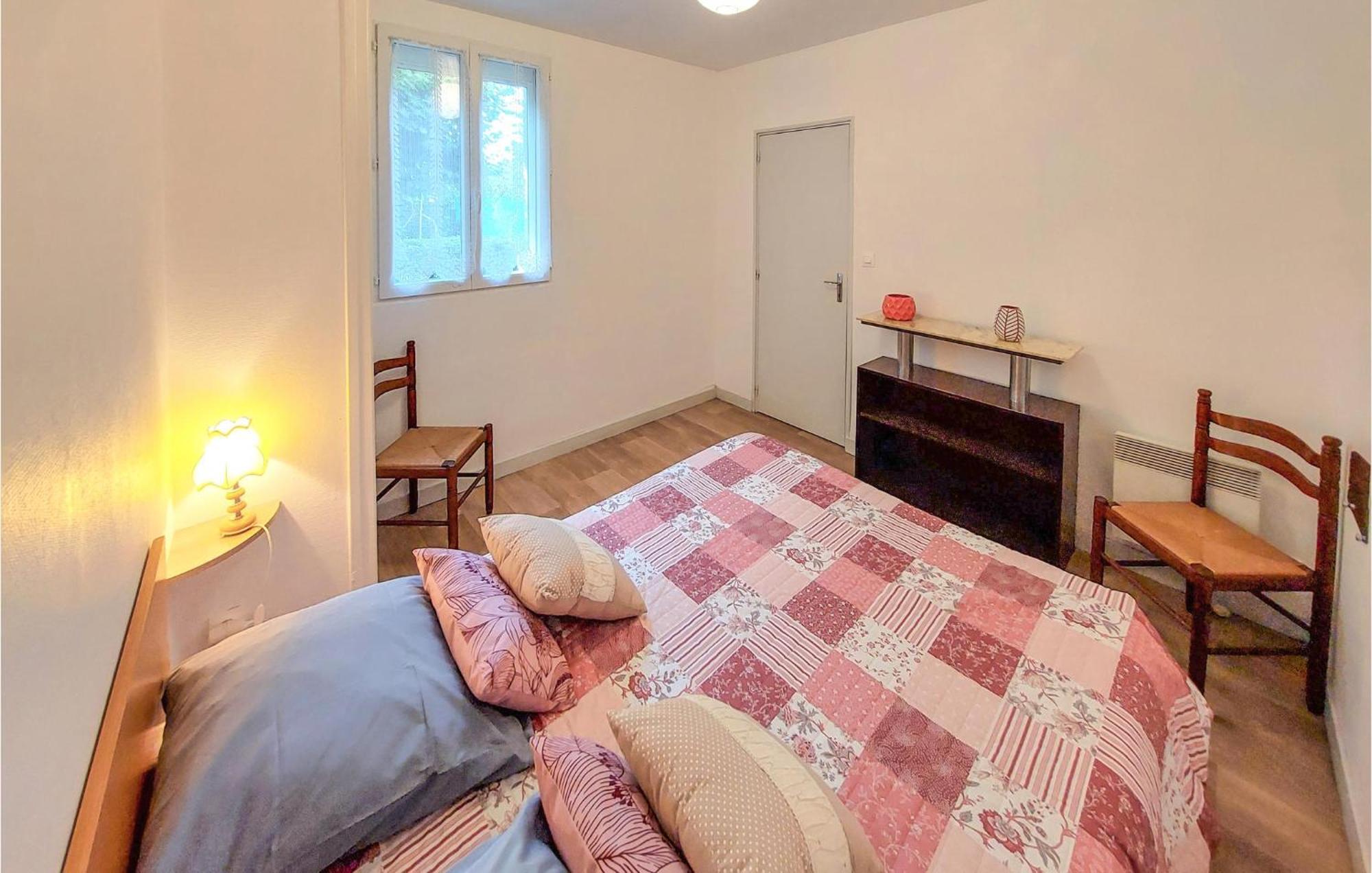 Gorgeous Home In Molinet With Wifi 外观 照片